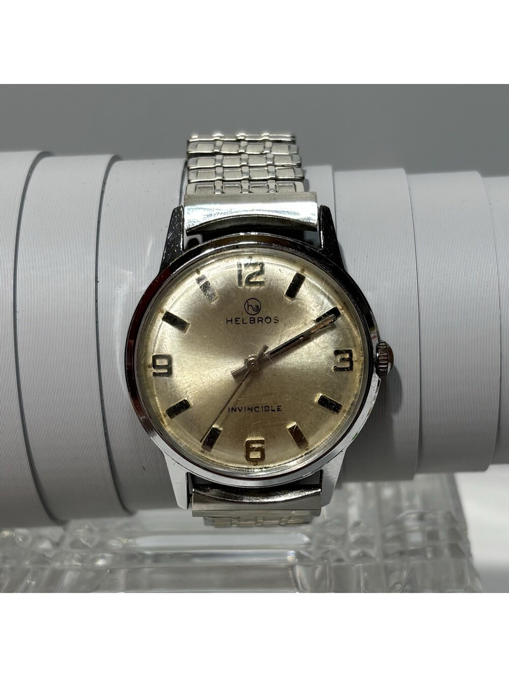 Vintage Helbros Invincible Swiss 17 Jewel Mens Watch Champagne Gold Dial Running